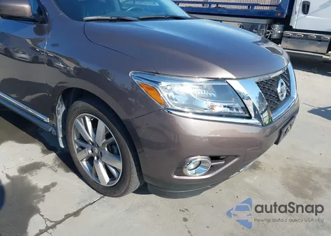 2015 Nissan Pathfinder Platinum z USA, uszkodzony, nr VIN 5N1AR2MN3FC659995